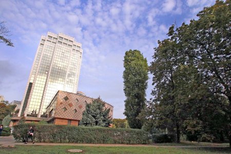 Прогулка по проспекту Гагарина (фоторепортаж)