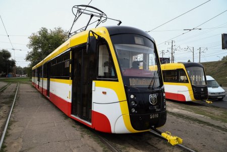 В городском электротранспорте для удобства одесситов внедряют безналичную оплату (фоторепортаж)