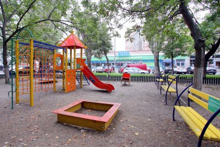Улица Говорова – одна из самых густонаселенных в городе (фоторепортаж)