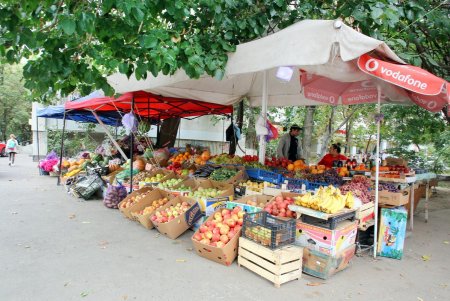 Улица Говорова – одна из самых густонаселенных в городе (фоторепортаж)