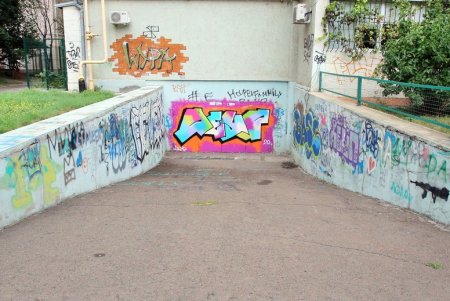 Улица Говорова – одна из самых густонаселенных в городе (фоторепортаж)