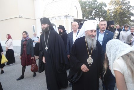«Мэр Одессы заботится о прихожанах, всех одесситах, а не о своем благе», — митрополит Онуфрий о передаче земли Иверскому монастырю
