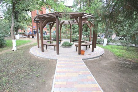 Новое приемное отделение появится в больнице № 11 (фоторепортаж)
