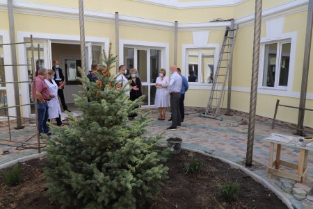 Масштабный капремонт в городских больницах (фоторепрортаж)