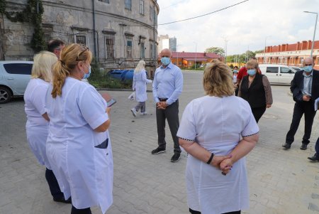 Масштабный капремонт в городских больницах (фоторепрортаж)