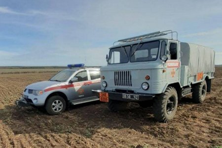 На поле в Лиманском районе нашли две авиационные бомбы (фото)