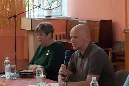 Детские сады, школы, жилье и социальные программы: мэр Одессы обсудил с городскими организациями многодетных семей важные для них темы