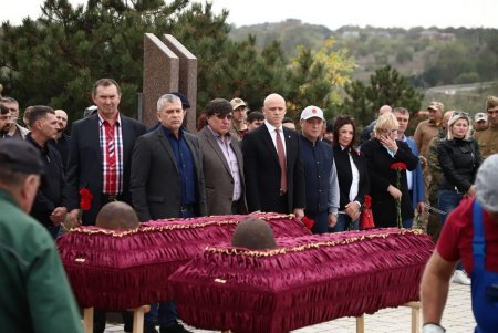 На Мемориале 412-й батареи перезахоронили останки погибших в годы Второй мировой войны участников обороны Одессы (фото)