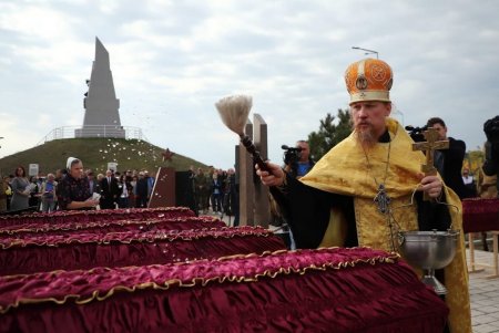 На Мемориале 412-й батареи перезахоронили останки погибших в годы Второй мировой войны участников обороны Одессы (фото)