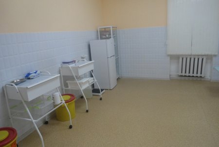 «Шесть тысяч жителей Чубаевки могут получать медицинские услуги недалеко от своего дома», - Геннадий Труханов на открытии амбулатории № 7 (фото)