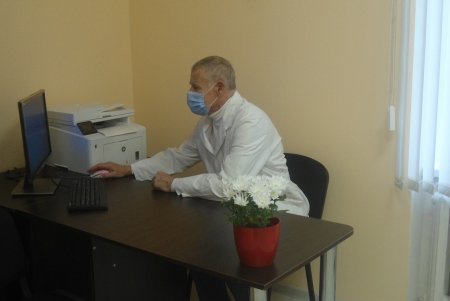 «Шесть тысяч жителей Чубаевки могут получать медицинские услуги недалеко от своего дома», - Геннадий Труханов на открытии амбулатории № 7 (фото)
