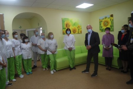 С современными маммографами и УЗИ-аппаратом: на Зоопарковой открыли Центр здоровья семьи (фото)