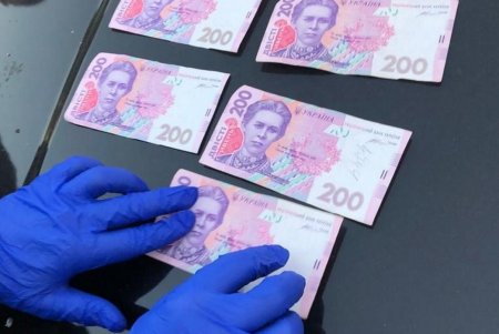 Командир и старшина роты регулярно брали взятки у своих подчиненных (фото)