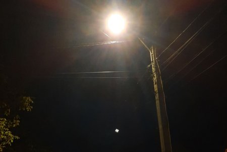 Поселок Котовского постепенно освещают современными светодиодными лампами (фото)