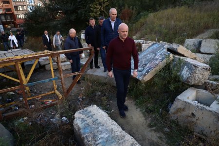 В Приморском районе начались работы по созданию сквера Армейский (фото)
