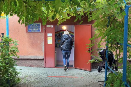 В Одессе проходят местные выборы (фоторепортаж)