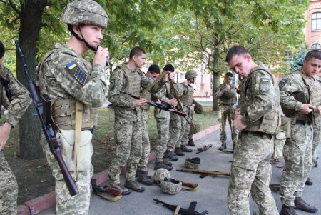 В Одесской военной академии отпраздновали день автомобилиста (фото) 