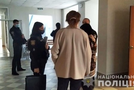 В Одессе украли печать участковой избирательной комиссии (фото, видео