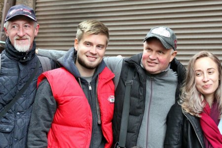 Скульптура кота-джентльмена в центре Одессы (фоторепортаж)