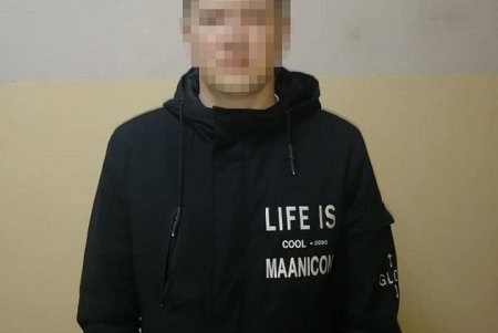 Группе мужчин не дали украсть электротехнику из здания на Шкодовой горе (фото)