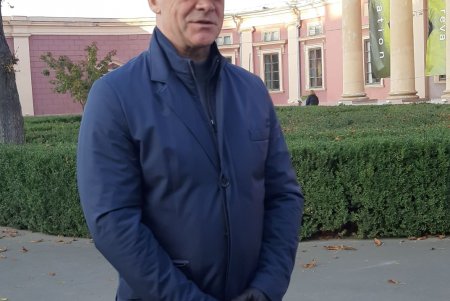 Мэр Одессы поздравил коллектив художественного музея со 121-летием (фото)