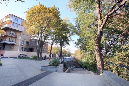 Одесса скорбит: в городе объявлен день траура в память о Михаиле Жванецком (фоторепортаж)