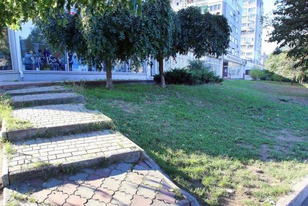 Одесса скорбит: в городе объявлен день траура в память о Михаиле Жванецком (фоторепортаж)