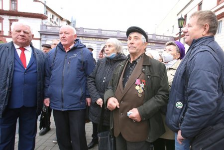 Ветераны Одессы поддерживают Геннадия Труханова на выборах мэра (фоторепортаж)