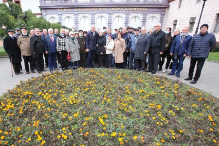 Ветераны Одессы поддерживают Геннадия Труханова на выборах мэра (фоторепортаж)
