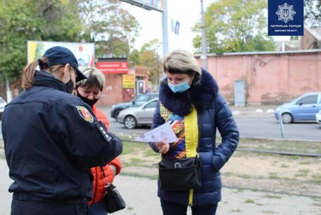 Патрульные напомнили одесситам о безопасности на дороге: ежедневно фиксируют сотни нарушений ПДД (фото)