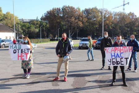Протестующих против карантина выходного дня предпринимателей поддержал мэр Одессы (фото)