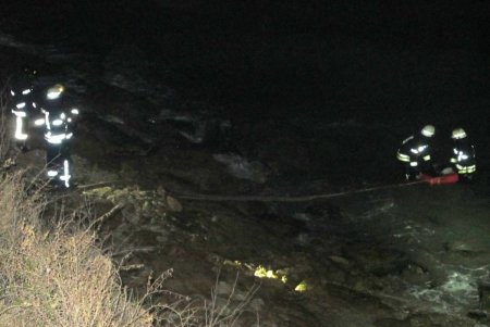 В Киевском районе на причале возле моря горел курень (фото)