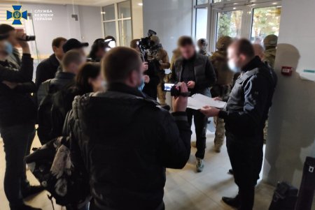 СБУ подтвердила изъятие фальшивых бюллетеней из офиса Голубова (фото)