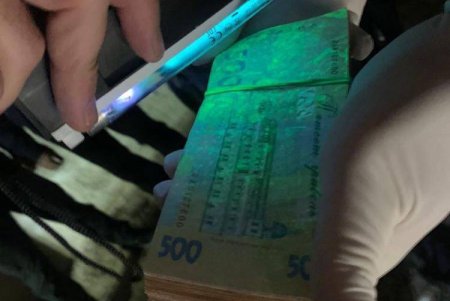 Руководитель подразделения полиции ежемесячно вымогал у предпринимателей до 100 тысяч гривен за прикрытие незаконной деятельности (фото)