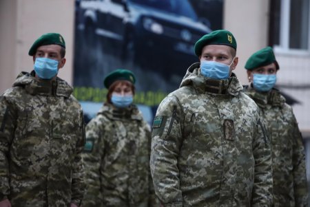Мэр Одессы Геннадий Труханов вручил пограничникам спецтехнику для охраны государственной границы (фото)