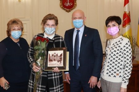 Представитель Минздрава Украины высоко оценила работу городских властей по борьбе с COVID-19 (фото, видео)