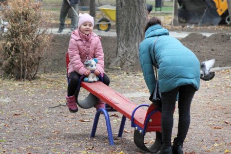 Сквер Мечникова капитально ремонтируют (фоторепортаж)