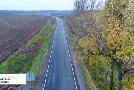 Дорожники отремонтировали участок трассы между Балтой и Подольском (фото)