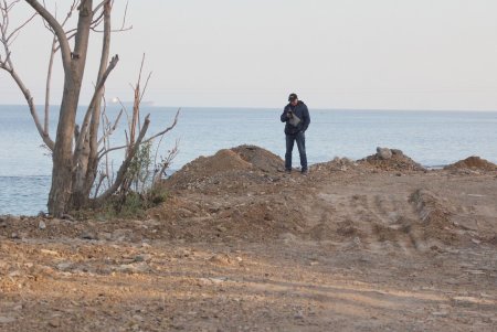 У пляжа «Дельфин» начали ремонтировать подпорные стены (фоторепортаж)