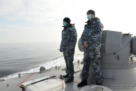В Одессе военные моряки тренировались в управлении группами судов и обороне кораблей по стандартам НАТО (фото)