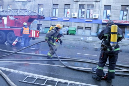 Пожар на Троицкой: первая годовщина со дня трагедии (фоторепортаж)
