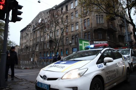 Пожар на Троицкой: первая годовщина со дня трагедии (фоторепортаж)