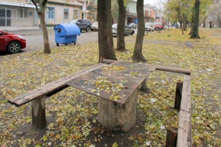 Сквер имени Михаила Плохого в ближайшее время преобразится (фоторепортаж)