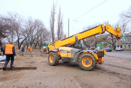 Ход благоустройства Алексеевского сквера (фоторепортаж)