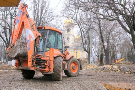 Ход благоустройства Алексеевского сквера (фоторепортаж)