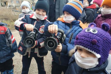 Спасатели Одесской области поздравили воспитанников детских учреждений с предстоящими праздниками