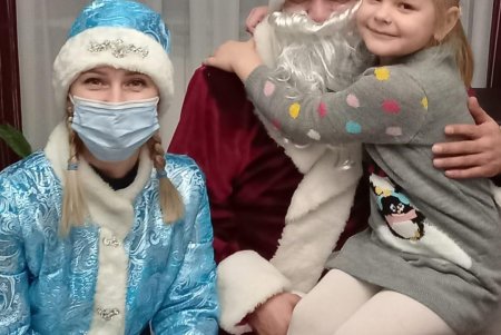 Полицейские Одесской области поздравили малышей с Днем святого Николая (фото, видео)