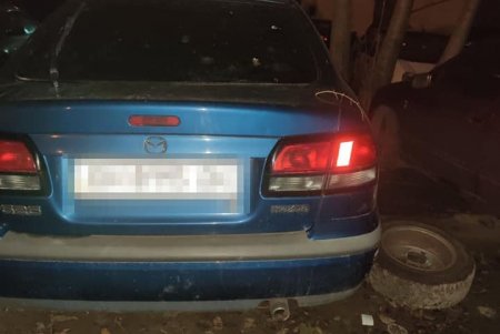 На Бугаевской патрульные догнали и задержали похитителей автомобильных колес (фото)