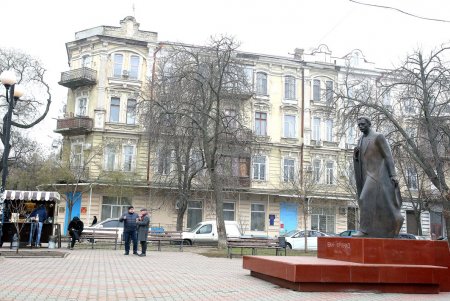 Облик Александровского проспекта в ближайшее время преобразится (фоторепортаж) 
