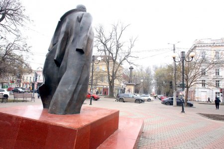 Облик Александровского проспекта в ближайшее время преобразится (фоторепортаж) 